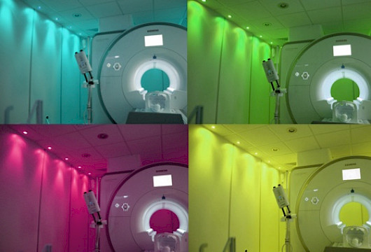 Alternating colours with LED mood lighting